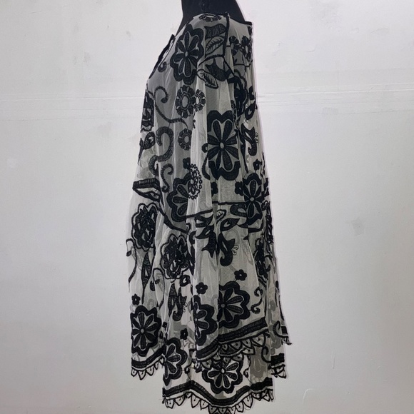 Lane Bryant sheer embroidered top - Picture 6 of 8